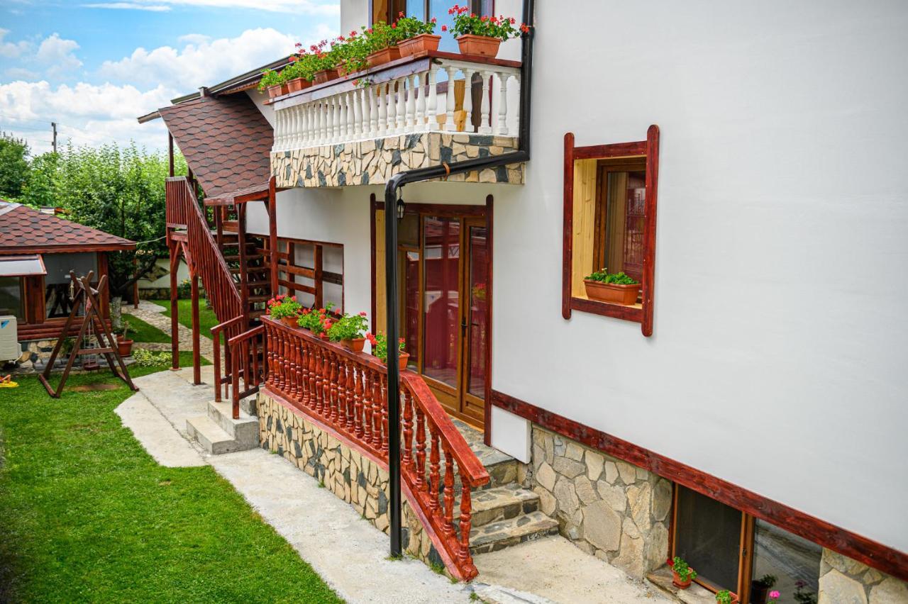 Medi Guest House Sapareva Banya Eksteriør billede