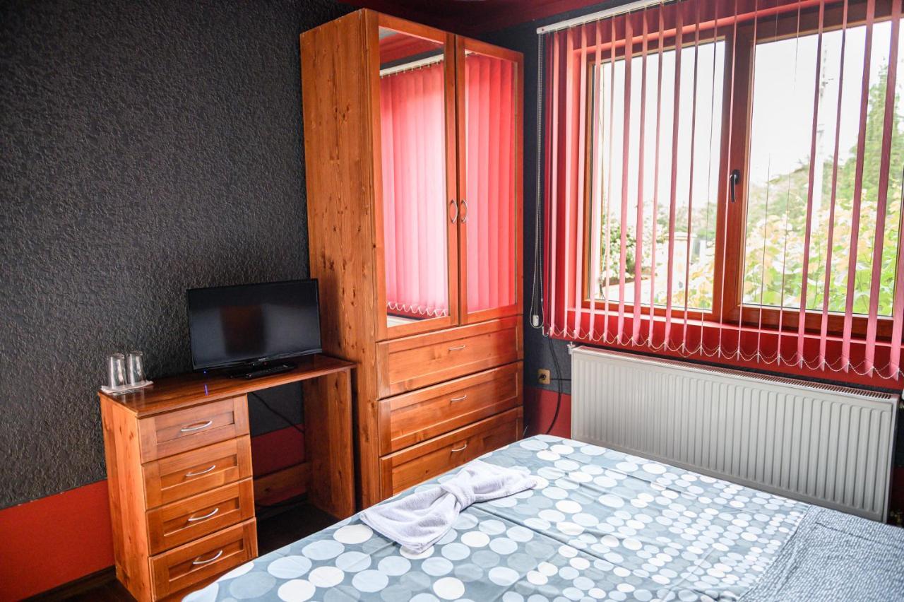 Medi Guest House Sapareva Banya Eksteriør billede